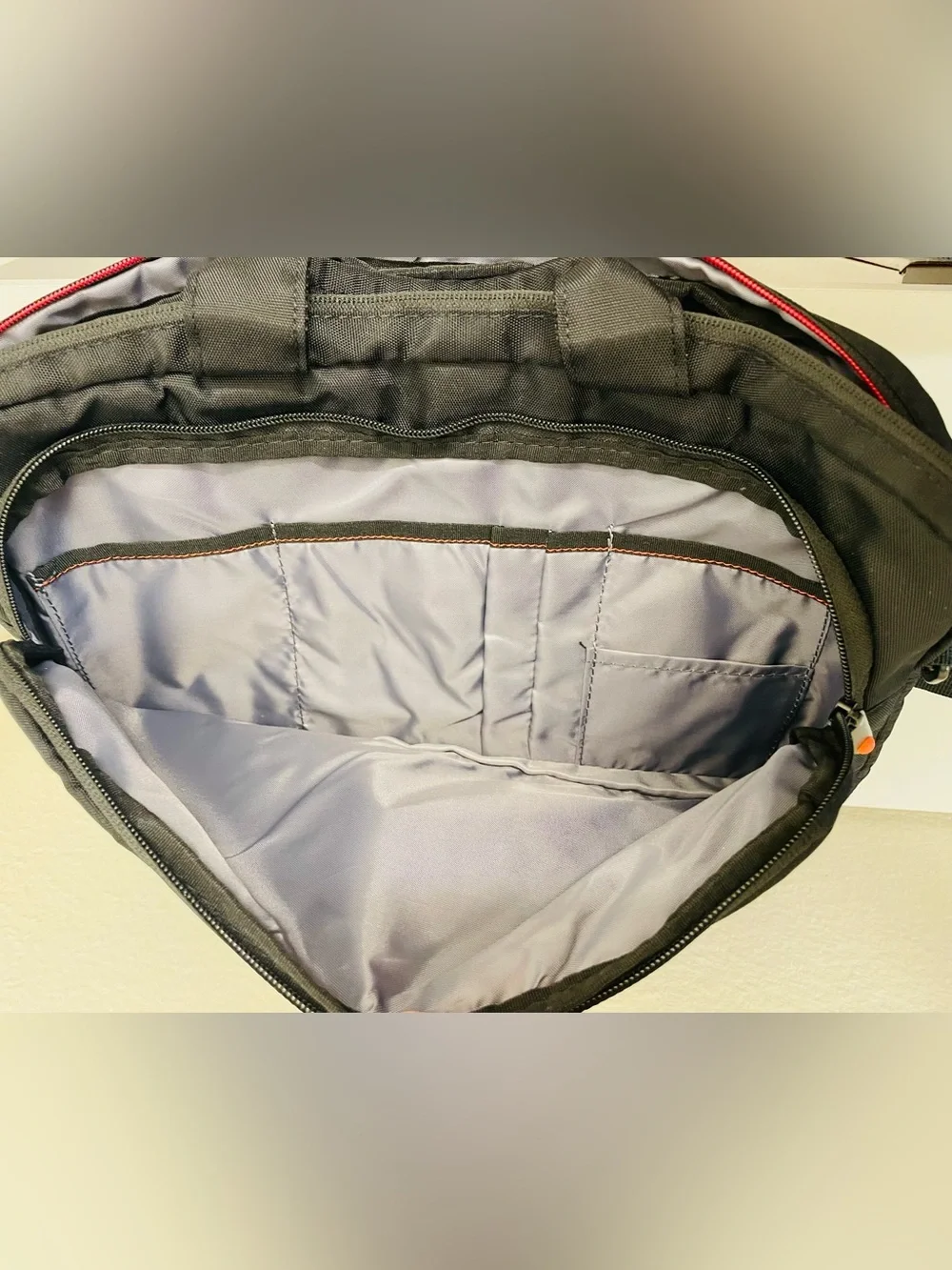 Lenovo thinkpad essential